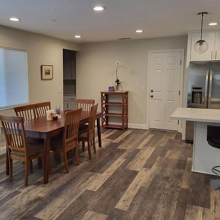 Bouganvilla 4-Bedroom, 2-Baths, Single Family House Thousand Oaks Bagian luar foto